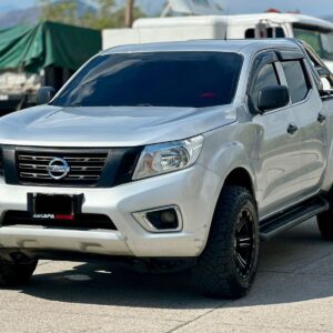 NISSAN NP300 2020