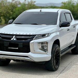 Mitsubishi Tritón L200 2024