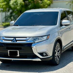 Mitsubishi Outlander ES 2018