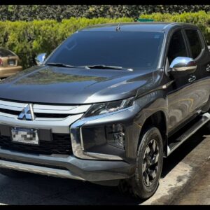 Mitsubishi Tritón L200 2022