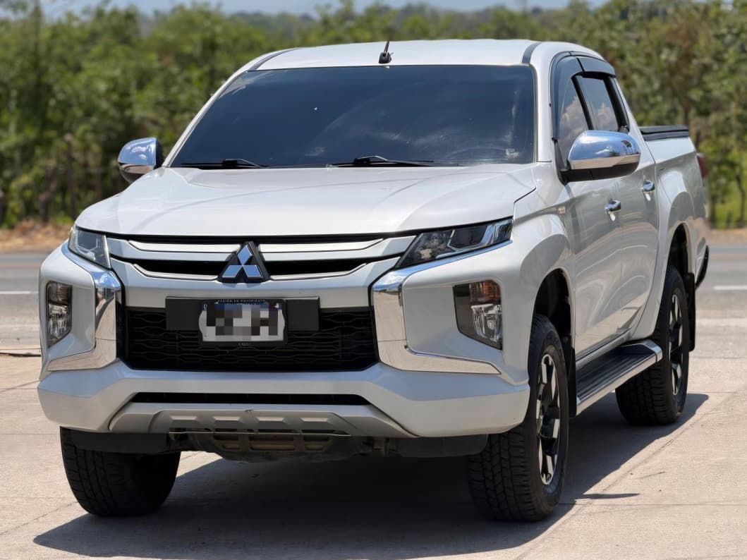 Mitsubishi L200 GLX 2022