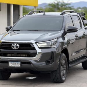 Toyota HILUX SRV 2024