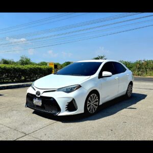 Toyota Corolla LE 2018