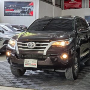 Toyota FORTUNER 2020