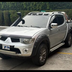 Mitsubishi L200 GLS 2015