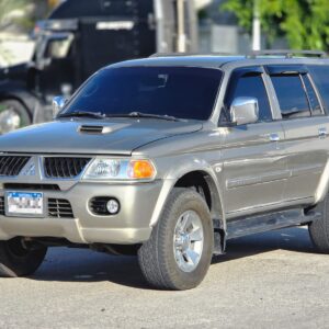 Mitsubishi Nativa GLS 2011