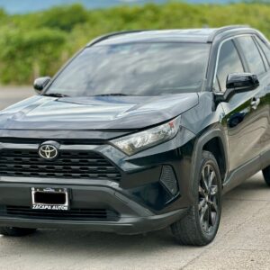 Toyota Rav4 LE AWD 2019