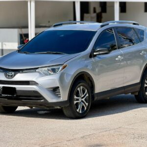 Toyota Rav4 LE AWD 2017
