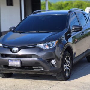 Toyota Rav4 LE AWD 2017
